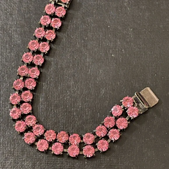 Vintage pink crystal bracelet - Picture 3 of 7